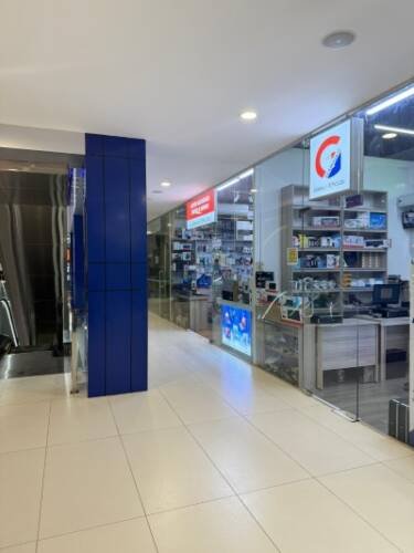 Store Image